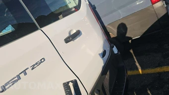 2025 Ford Transit 250 Cargo Van Low Roof 130.0" WB - miniatura 28