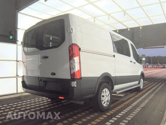 2025 Ford Transit 250 Cargo Van Low Roof 130.0" WB - miniatura 4