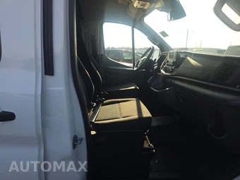 2025 Ford Transit 250 Cargo Van Low Roof 130.0" WB - miniatura 8
