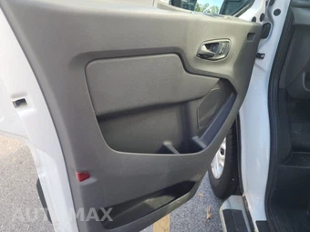 2025 Ford Transit 250 Cargo Van Low Roof 130.0" WB - miniatura 9