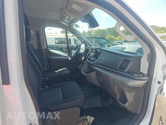 2025 Ford Transit 250 Cargo Van Low Roof 130.0" WB - miniatura 8