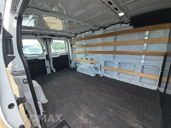 2025 Ford Transit 250 Cargo Van Low Roof 130.0" WB - miniatura 13
