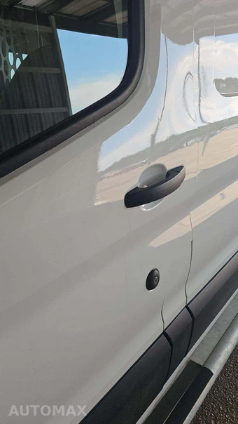 2025 Ford Transit 250 Cargo Van Low Roof 130.0" WB - miniatura 22
