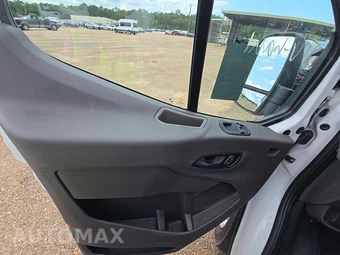 2025 Ford Transit 250 Cargo Van Low Roof 130.0" WB - miniatura 9