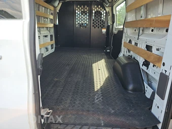 2025 Ford Transit 250 Cargo Van Low Roof 130.0" WB - miniatura 16