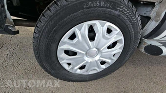 2025 Ford Transit 250 Cargo Van Low Roof 130.0" WB - miniatura 20