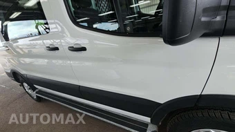2025 Ford Transit 250 Cargo Van Low Roof 130.0" WB - miniatura 28