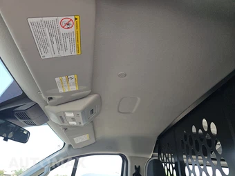 2025 Ford Transit 250 Cargo Van Low Roof 130.0" WB - miniatura 18