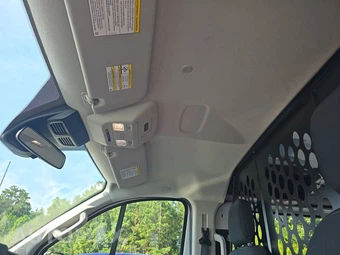 2025 Ford Transit 250 Cargo Van Low Roof 130.0" WB - miniatura 17