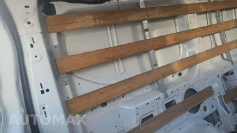 2025 Ford Transit 250 Cargo Van Low Roof 130.0" WB - miniatura 5