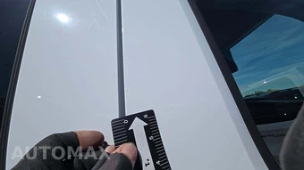 2025 Ford Transit 250 Cargo Van Low Roof 130.0" WB - miniatura 3