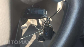 2025 Ford Transit 250 Cargo Van Low Roof 130.0" WB - miniatura 17