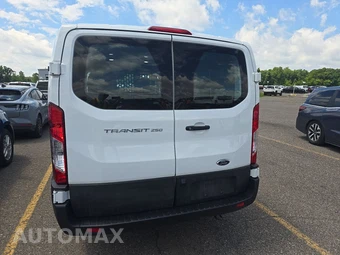 2025 Ford Transit 250 Cargo Van Low Roof 130.0" WB - miniatura 5