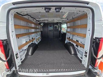 2025 Ford Transit 250 Cargo Van Low Roof 130.0" WB - miniatura 15