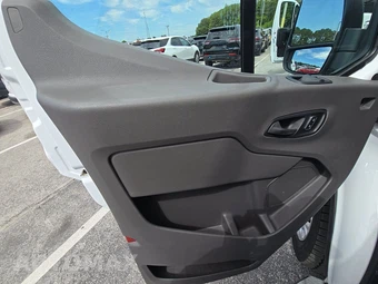 2025 Ford Transit 250 Cargo Van Low Roof 130.0" WB - miniatura 9
