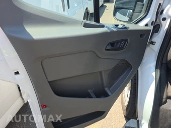 2025 Ford Transit 250 Cargo Van Low Roof 130.0" WB - miniatura 9