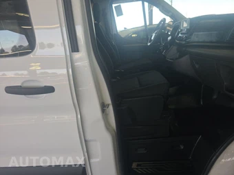 2025 Ford Transit 250 Cargo Van Low Roof 130.0" WB - miniatura 8