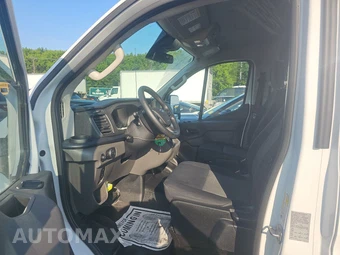 2025 Ford Transit 250 Cargo Van Low Roof 130.0" WB - miniatura 7