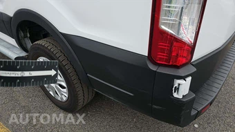 2025 Ford Transit 250 Cargo Van Low Roof 130.0" WB - miniatura 28