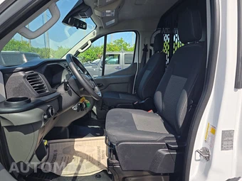 2025 Ford Transit 250 Cargo Van Low Roof 130.0" WB - miniatura 7