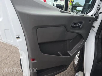 2025 Ford Transit 250 Cargo Van Low Roof 130.0" WB - miniatura 9