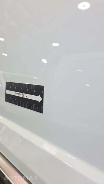 2025 Ford Transit 250 Cargo Van Low Roof 130.0" WB - miniatura 19
