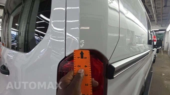 2025 Ford Transit 250 Cargo Van Low Roof 130.0" WB - miniatura 24