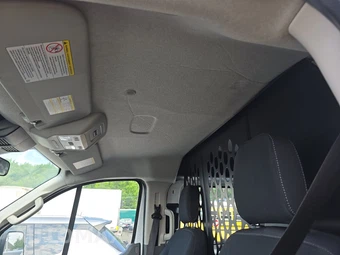 2025 Ford Transit 250 Cargo Van Low Roof 130.0" WB - miniatura 17