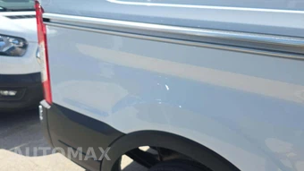 2025 Ford Transit 250 Cargo Van Low Roof 130.0" WB - miniatura 21