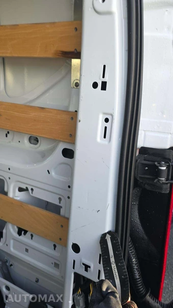 2025 Ford Transit 250 Cargo Van Low Roof 130.0" WB - miniatura 20