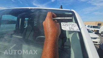 2025 Ford Transit 250 Cargo Van Low Roof 130.0" WB - miniatura 19