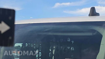 2025 Ford Transit 250 Cargo Van Low Roof 130.0" WB - miniatura 25