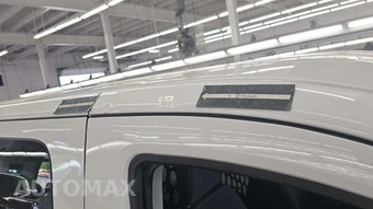 2025 Ford Transit 250 Cargo Van Low Roof 130.0" WB - miniatura 20