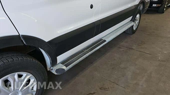 2025 Ford Transit 250 Cargo Van Low Roof 130.0" WB - miniatura 21