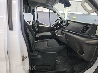 2025 Ford Transit 250 Cargo Van Low Roof 130.0" WB - miniatura 8