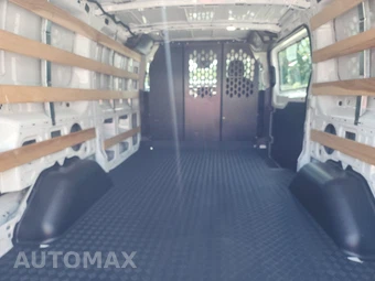 2025 Ford Transit 250 Cargo Van Low Roof 130.0" WB - miniatura 15