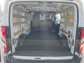 2025 Ford Transit 250 Cargo Van Low Roof 130.0" WB - miniatura 16