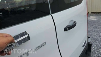 2025 Ford Transit 250 Cargo Van Low Roof 130.0" WB - miniatura 28