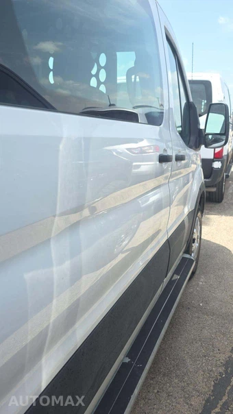 2025 Ford Transit 250 Cargo Van Low Roof 130.0" WB - miniatura 21