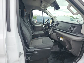 2025 Ford Transit 250 Cargo Van Low Roof 130.0" WB - miniatura 8