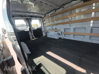 2025 Ford Transit 250 Cargo Van Low Roof 130.0" WB - miniatura 13