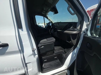2025 Ford Transit 250 Cargo Van Low Roof 130.0" WB - miniatura 8