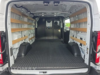 2025 Ford Transit 250 Cargo Van Low Roof 130.0" WB - miniatura 15