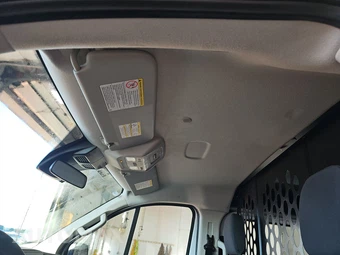 2025 Ford Transit 250 Cargo Van Low Roof 130.0" WB - miniatura 17