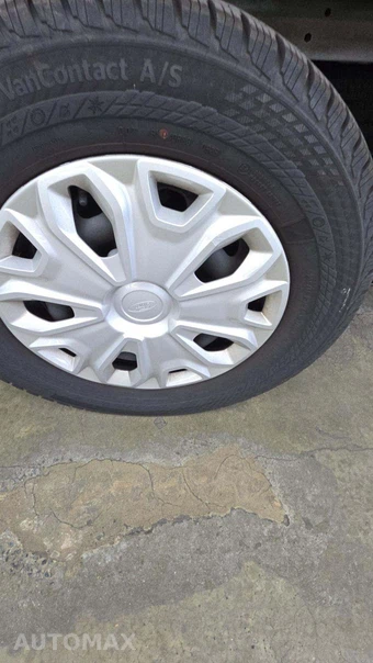 2025 Ford Transit 250 Cargo Van Low Roof 130.0" WB - miniatura 25