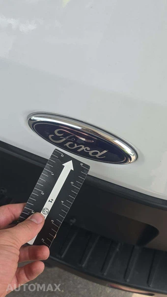 2025 Ford Transit 250 Cargo Van Low Roof 130.0" WB - miniatura 18