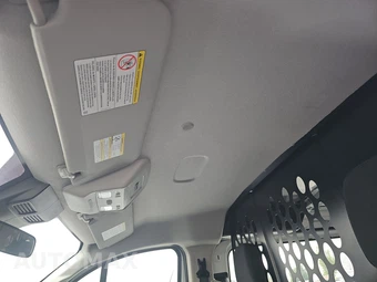 2025 Ford Transit 250 Cargo Van Low Roof 130.0" WB - miniatura 19