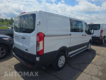 2025 Ford Transit 250 Cargo Van Low Roof 130.0" WB - miniatura 4