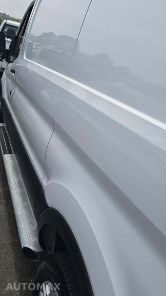 2025 Ford Transit 250 Cargo Van Low Roof 130.0" WB - miniatura 20