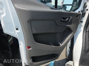 2025 Ford Transit 250 Cargo Van Low Roof 130.0" WB - miniatura 9